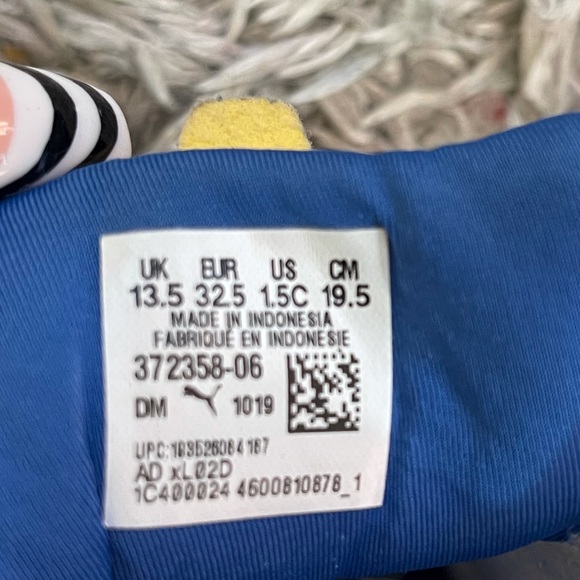 Puma Sneakers - Picture 5 of 6